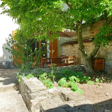 Privees Dans Maison Zen Проживание в семье Дижон